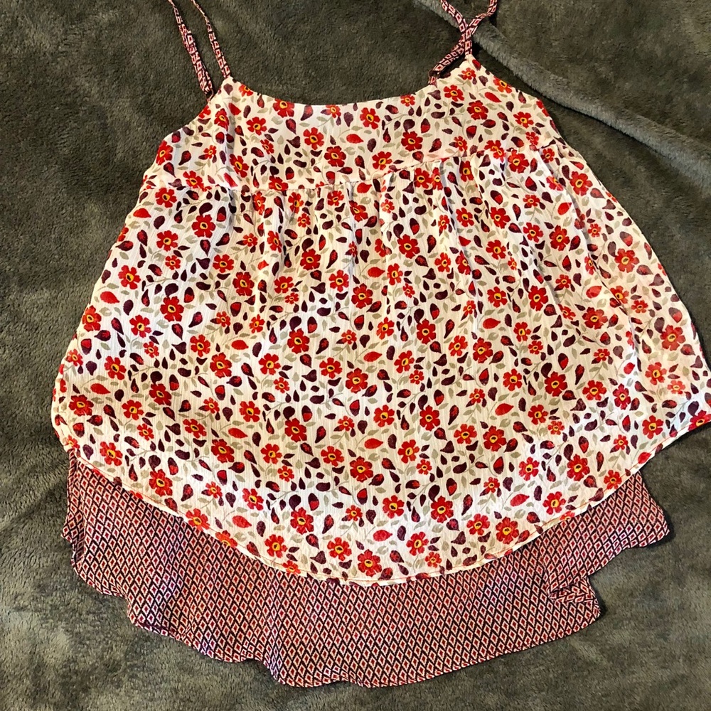 Cute tank top!